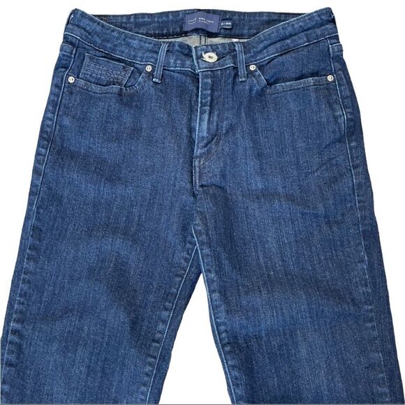 Levi’s Demi Curve Classic Capri Crop Jeans Size 6 / 28 - Picture 3 of 15